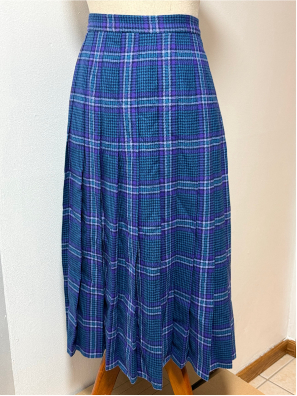 Vintage 80s Pendleton Town & Country Wool Plaid Skirt NWT Deadstock Size 12 Made - Picture 2 of 9